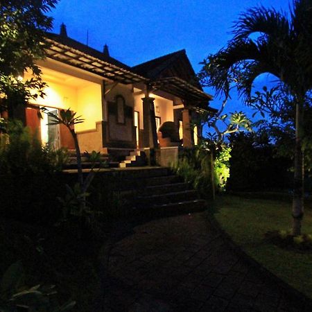Graha Rusni Villa Убуд Екстериор снимка